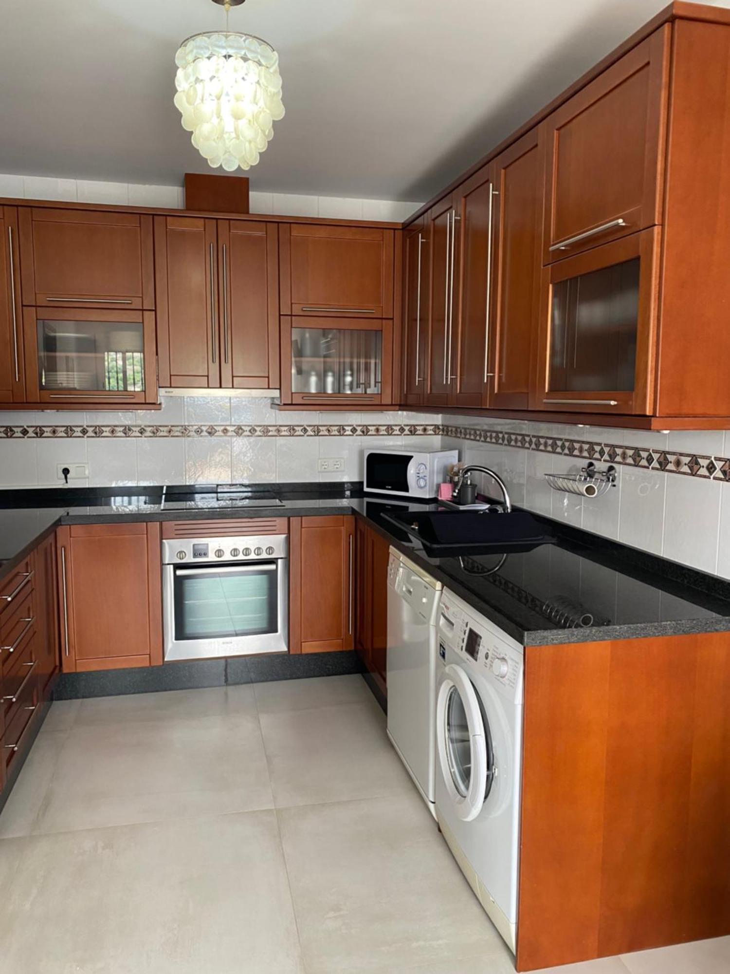 פריחיליאנה Villa Sunshine Countryside Resort מראה חיצוני תמונה